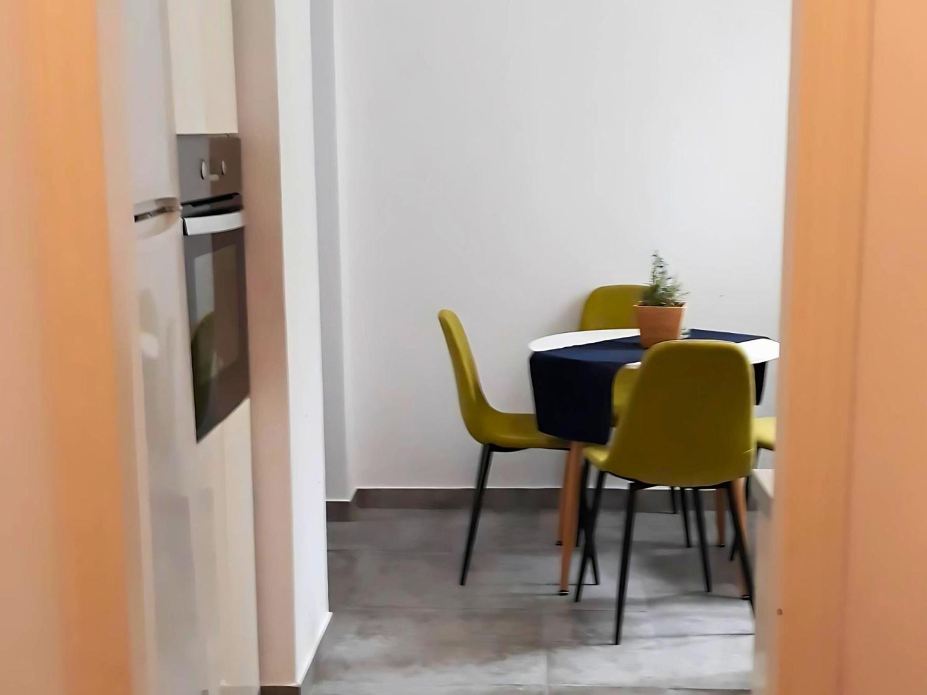 Cozy Apartment For 4 In Kolonaki, Lycabettus Atina Dış mekan fotoğraf